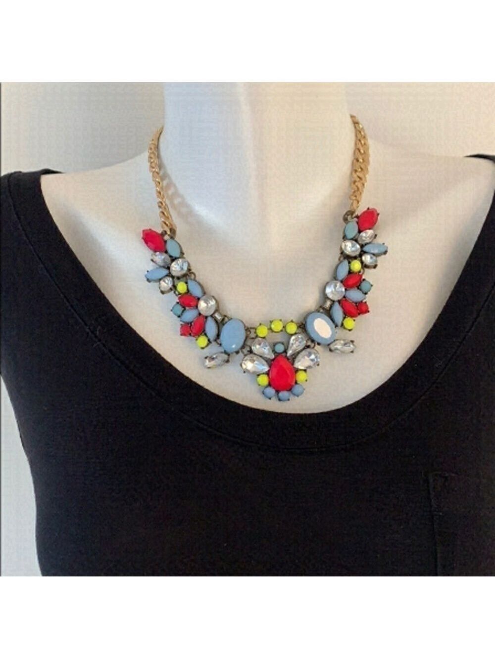 𝅺COSTUME Necklace From Harrods